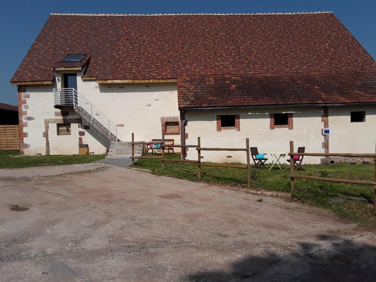 Domaine Du Bois Chaumet Acomodação com café da manhã Couzon Exterior foto